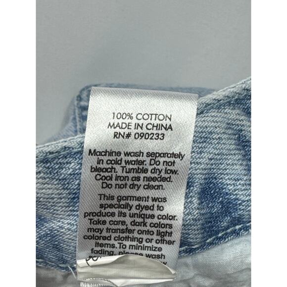 PacSun Women's Low Rise Baggy Light Wash Blue Denim Jeans - Size 26 (28x28.5) - Picture 5 of 6